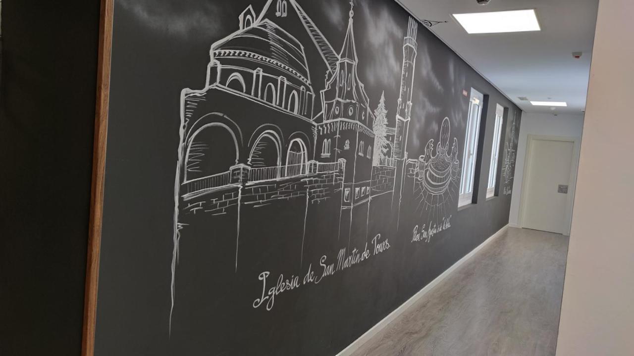 Oleum Hotel 2*