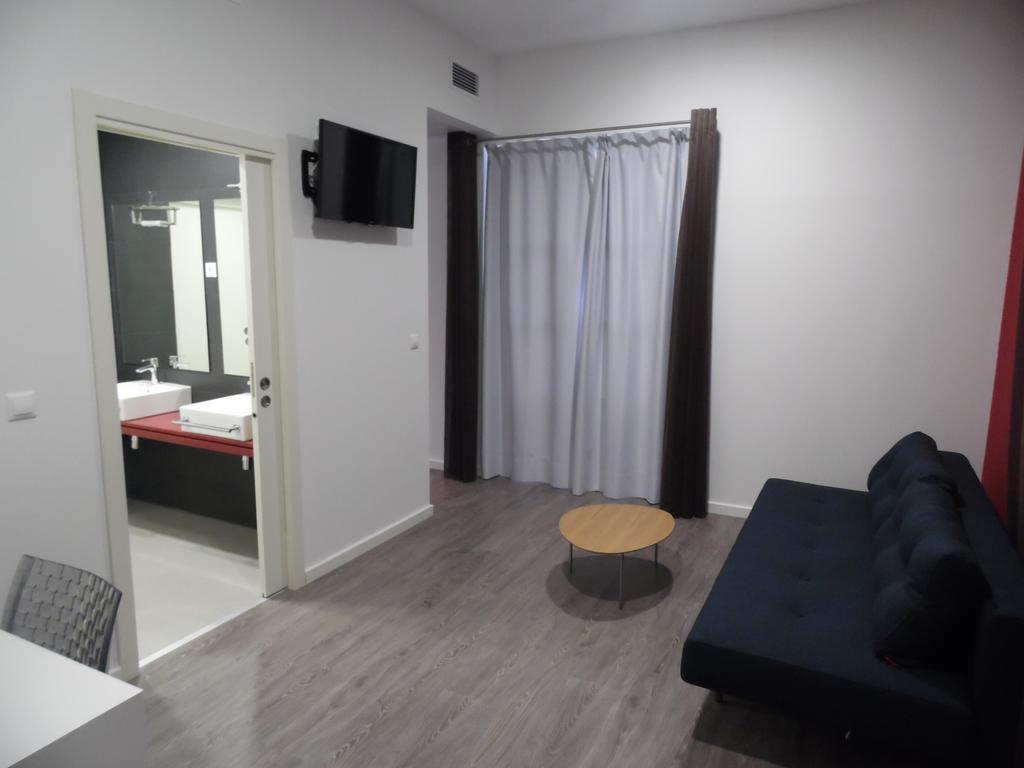 Oleum Hotel Belchite