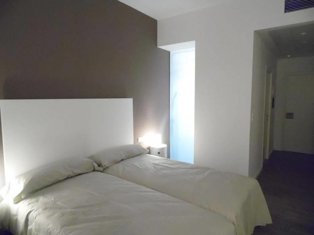 Oleum Hotel Belchite